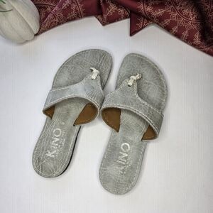Kino Lily Sandals Size 8